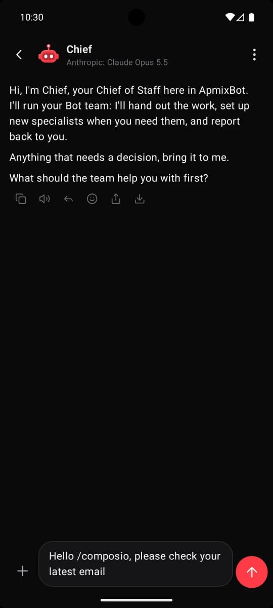 El primer mensaje de Chief: Hi, I’m Chief, your Chief of Staff here in ApmixBot